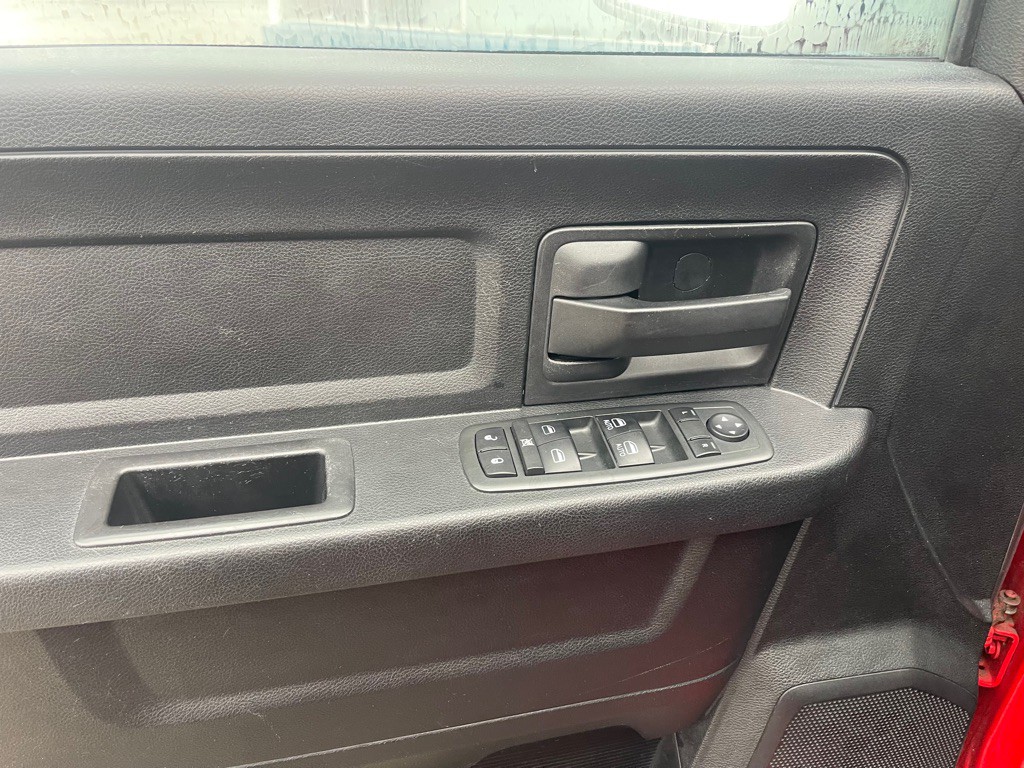 2014 RAM 1500 Image 19