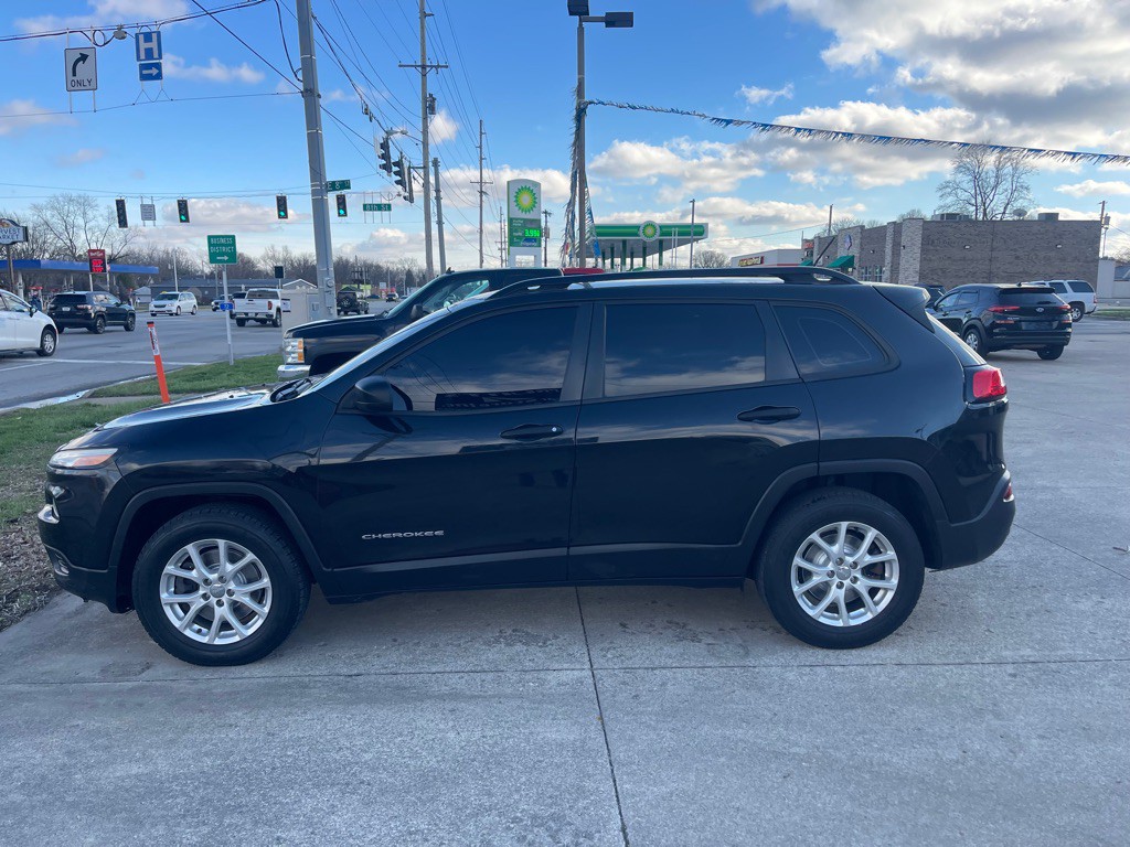 2016 Jeep Cherokee Image 5
