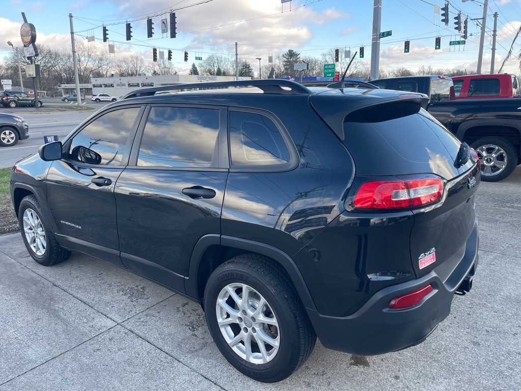 2016 Jeep Cherokee Image 6