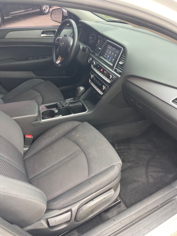 2018 Hyundai Sonata Image 9