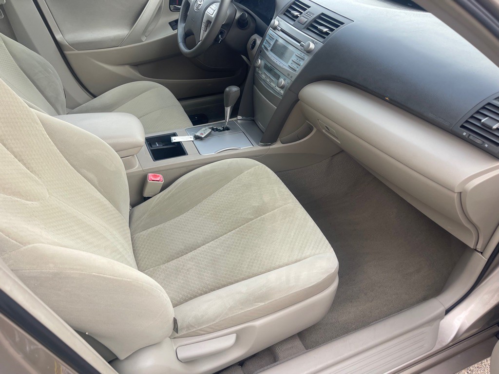 2008 Toyota Camry Image 10