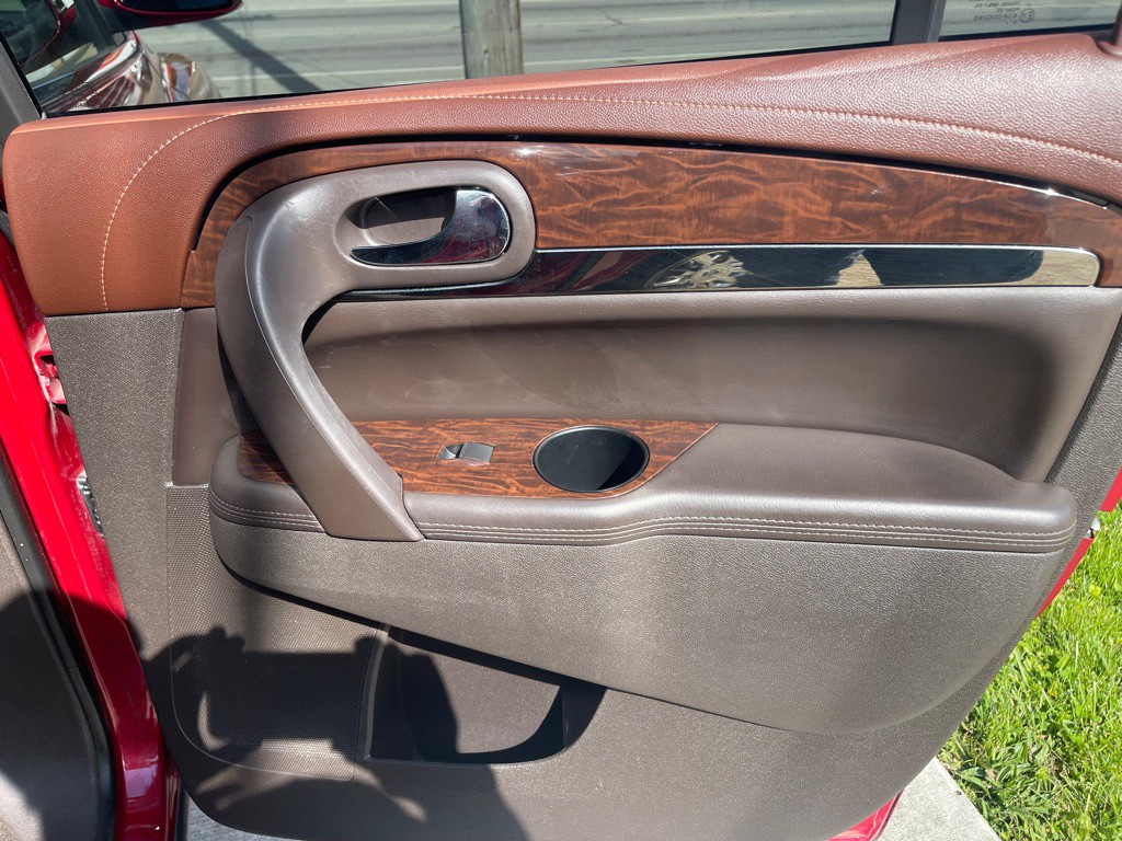 2014 Buick Enclave Image 12