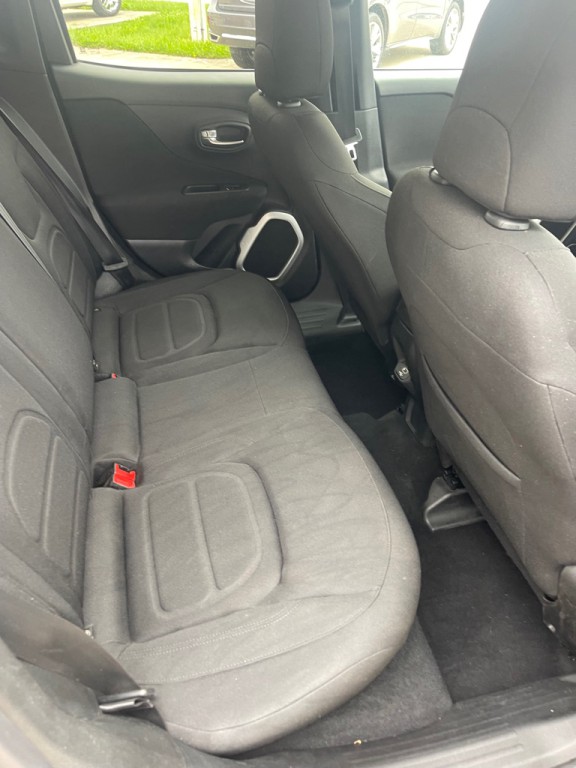 2018 Jeep Renegade Image 11