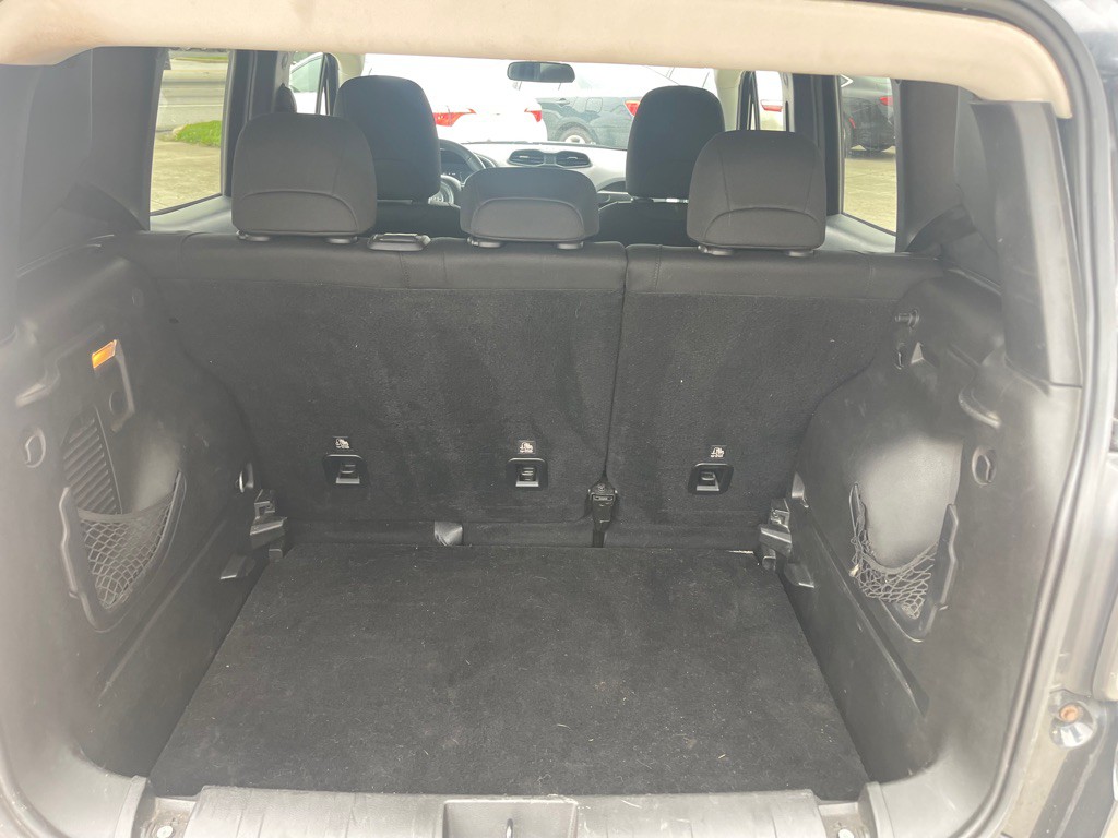 2018 Jeep Renegade Image 13