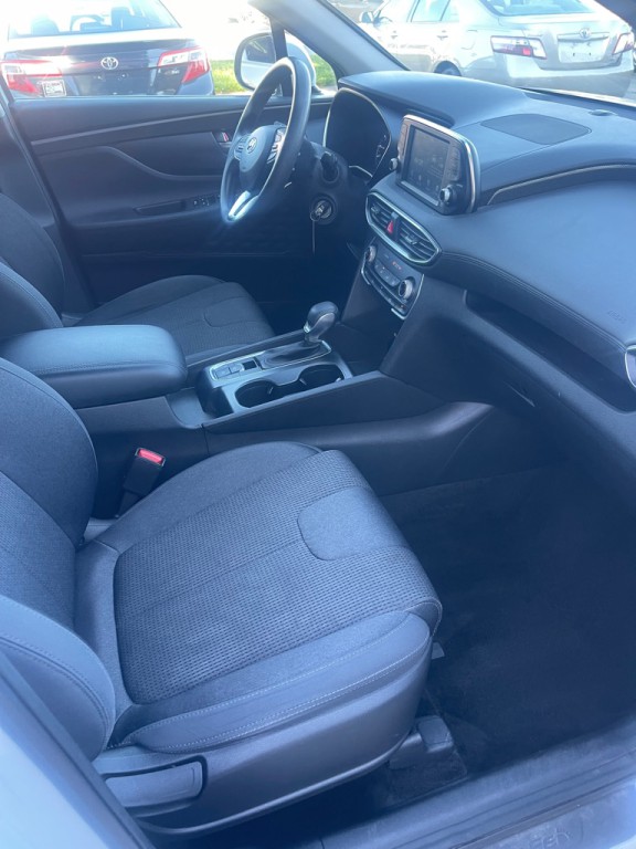2019 Hyundai Santa Fe Image 9