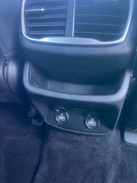 2019 Hyundai Santa Fe Image 12