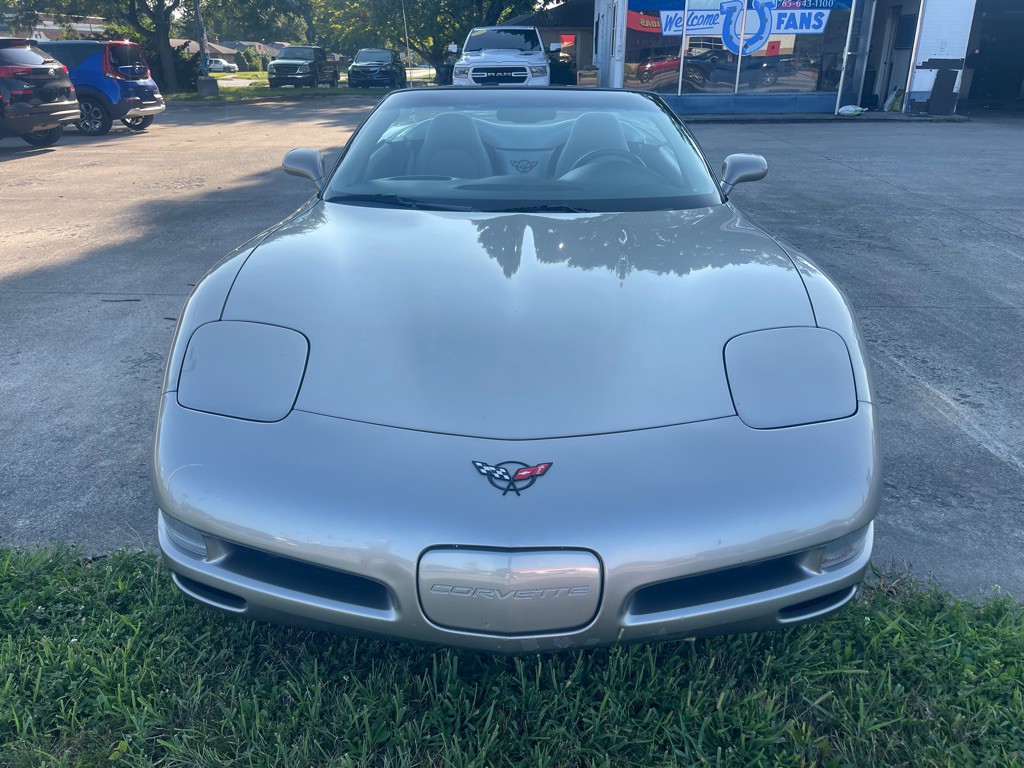 2000 Chevrolet Corvette Image 4