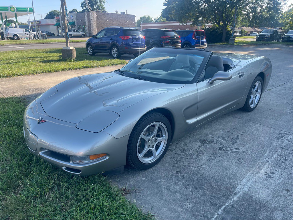 2000 Chevrolet Corvette Image 5