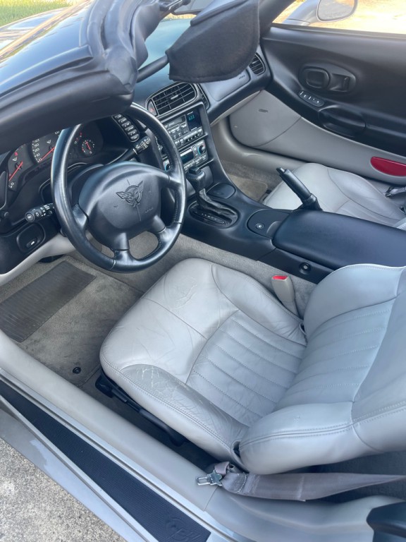 2000 Chevrolet Corvette Image 16