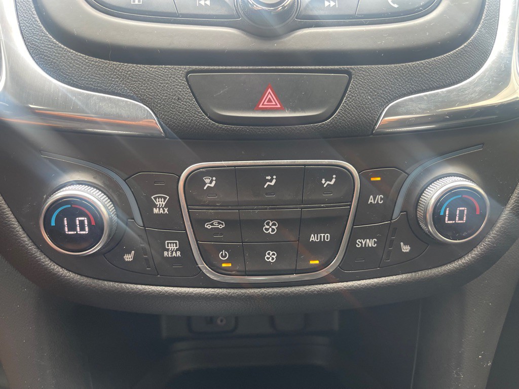 2018 Chevrolet Equinox Image 19