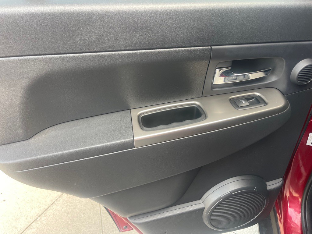 2012 Jeep Liberty Image 17