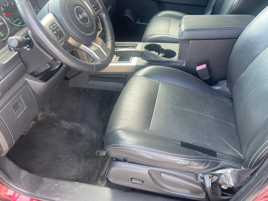 2012 Jeep Liberty Image 19