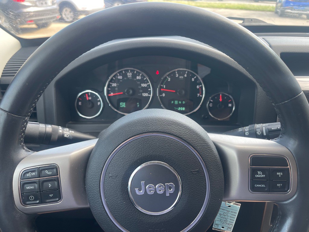 2012 Jeep Liberty Image 25