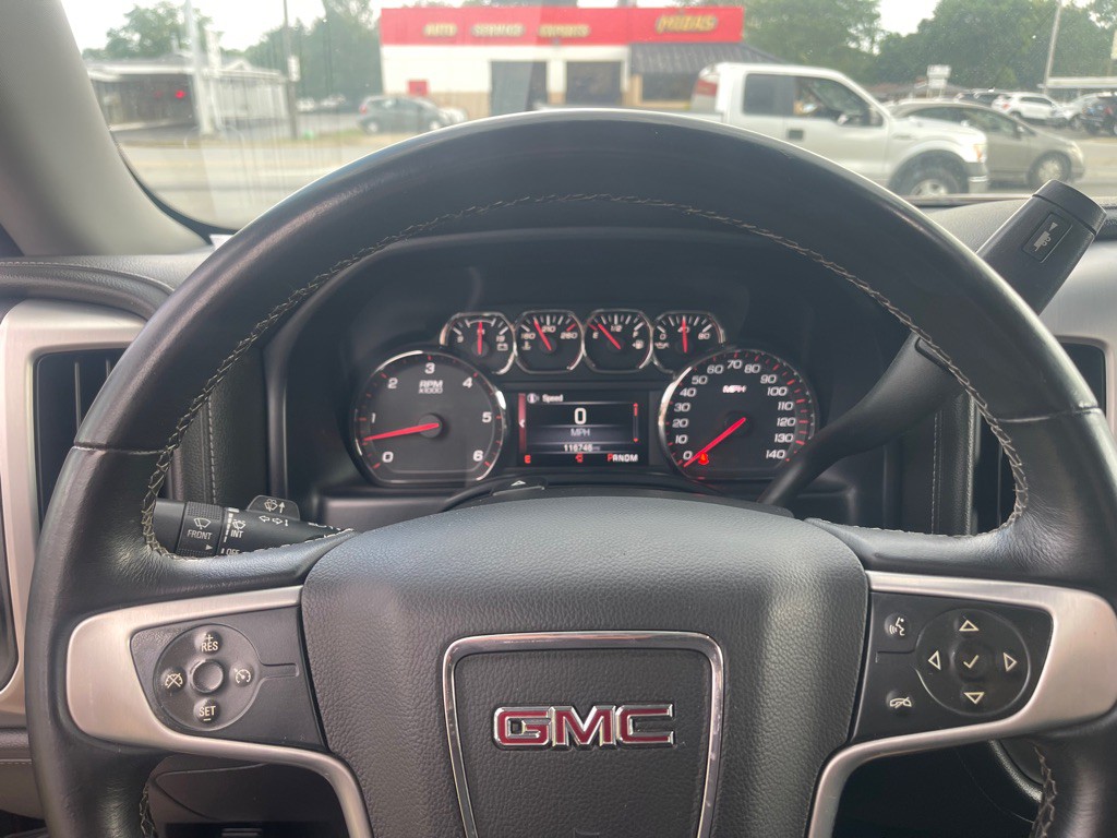 2015 GMC Sierra Image 25