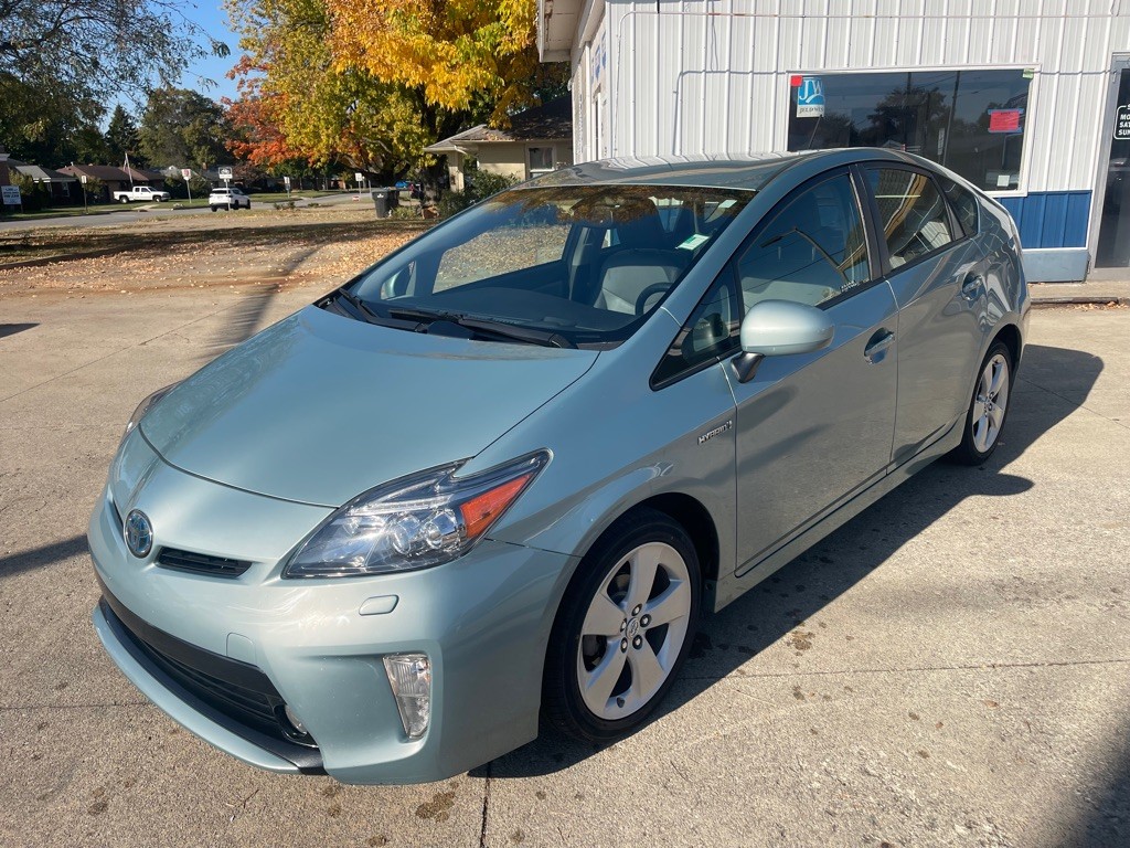 2015 Toyota Prius Image 4