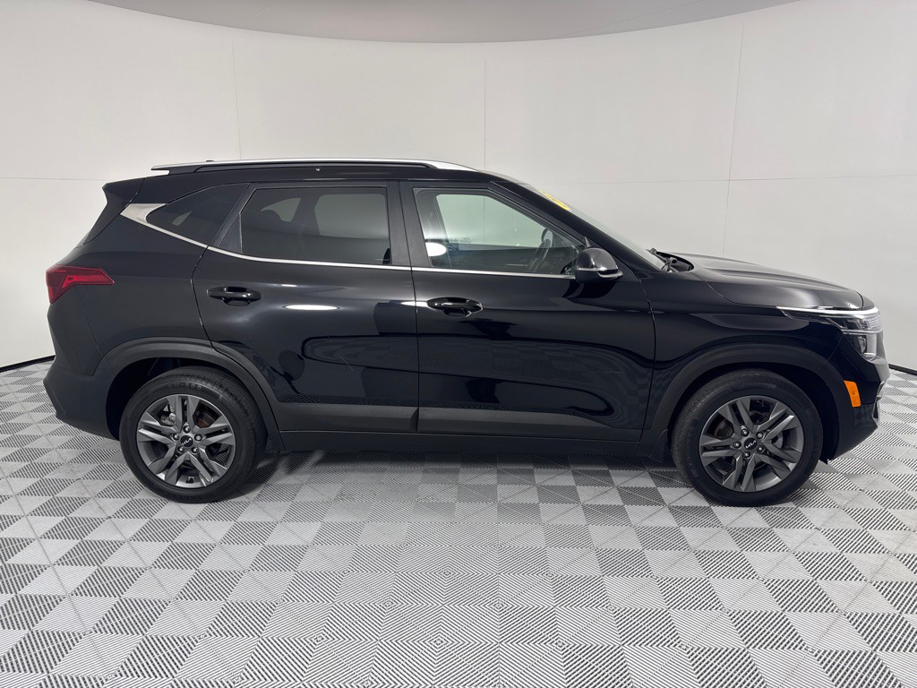 2023 Kia Seltos Image 4