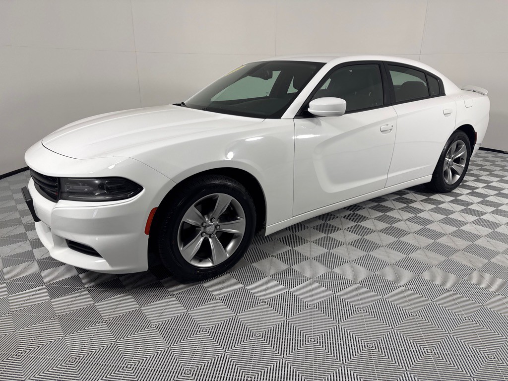 2015 Dodge Charger Image 10