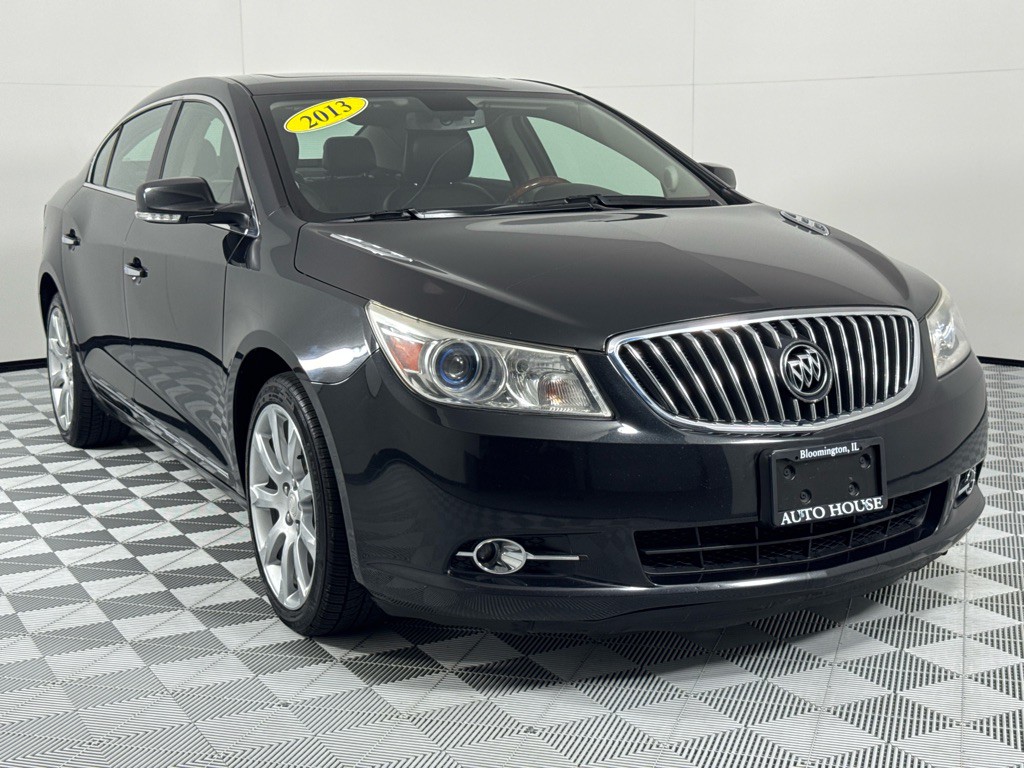 2013 Buick Lacrosse Image 3