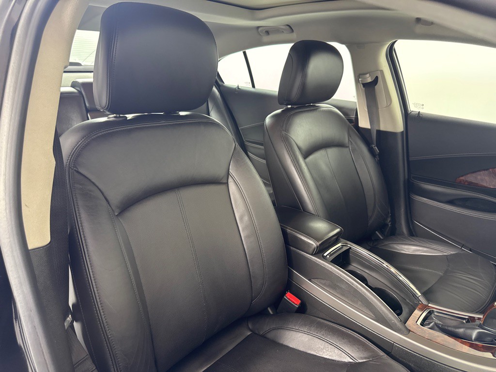 2013 Buick Lacrosse Image 23