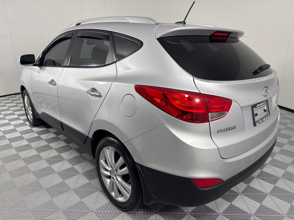 2011 Hyundai Tucson Image 7