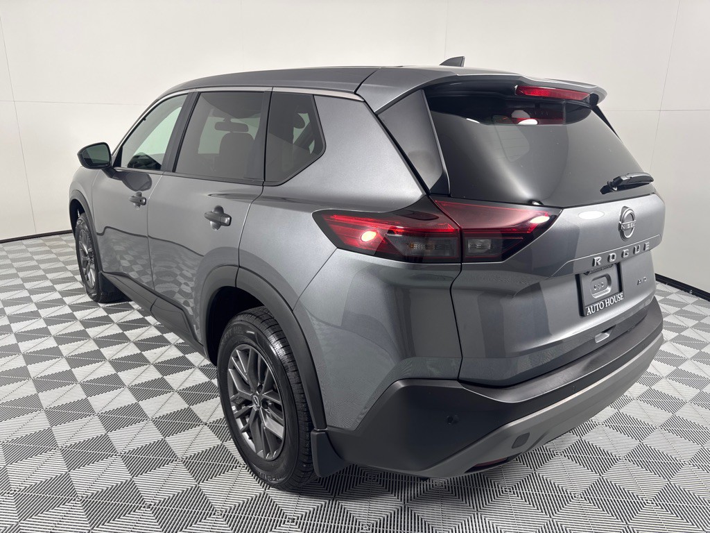 2023 Nissan Rogue Image 8