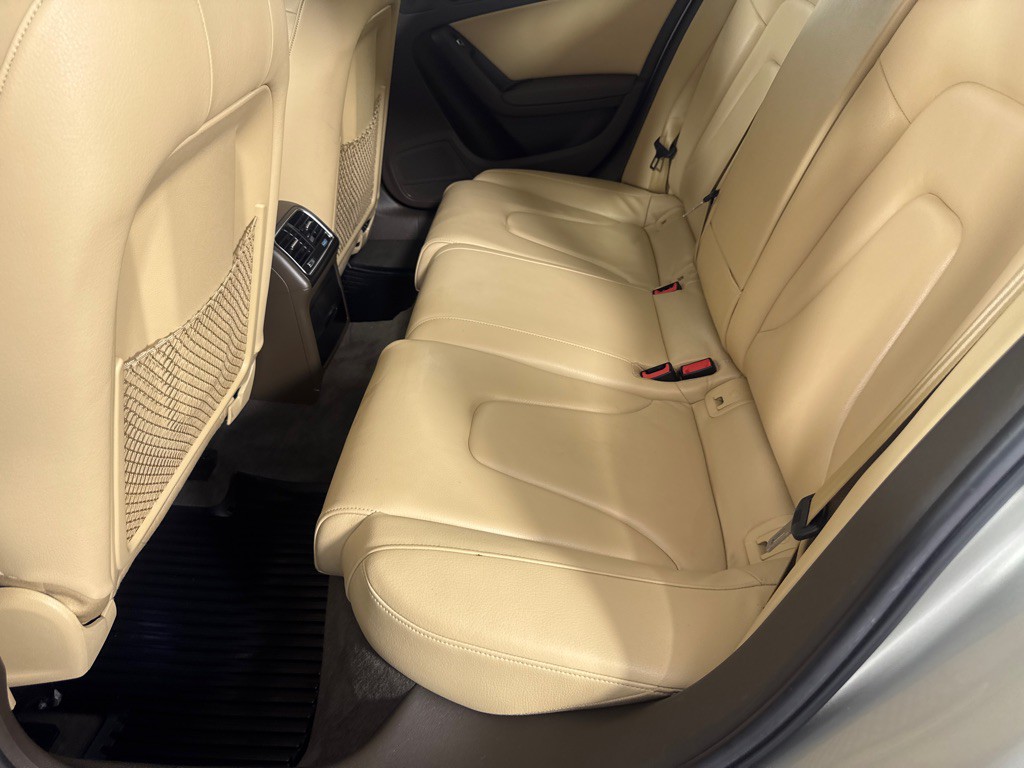 2014 Audi A4 Image 23