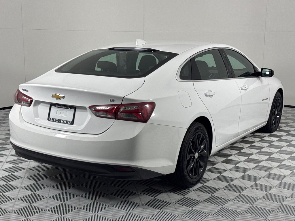 2022 Chevrolet Malibu Image 5
