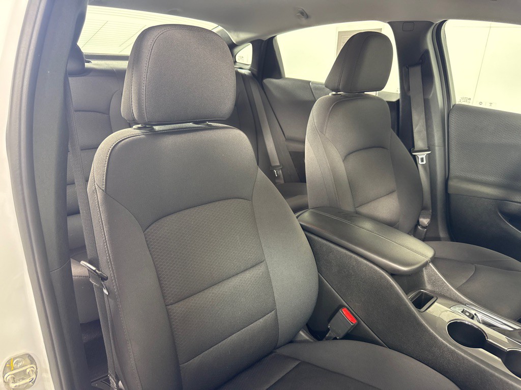 2022 Chevrolet Malibu Image 25