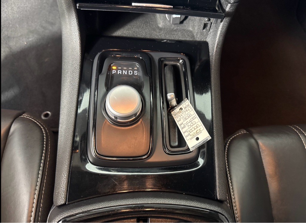 2021 Chrysler 300 Image 21