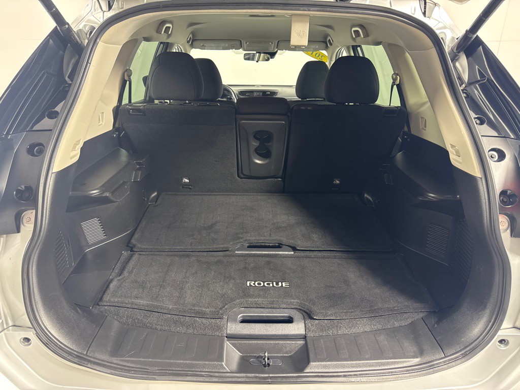 2019 Nissan Rogue Image 20