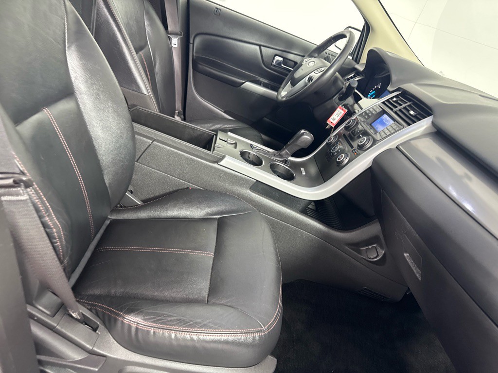 2014 Ford Edge Image 20