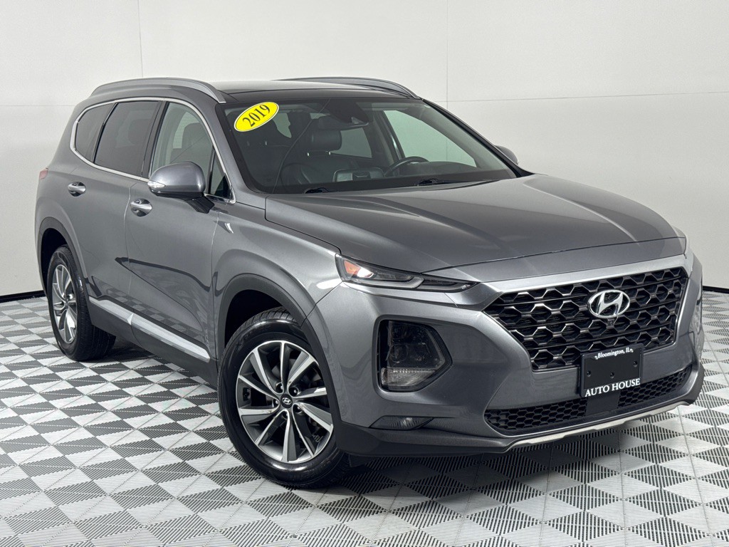 2019 Hyundai Santa Fe Image 2