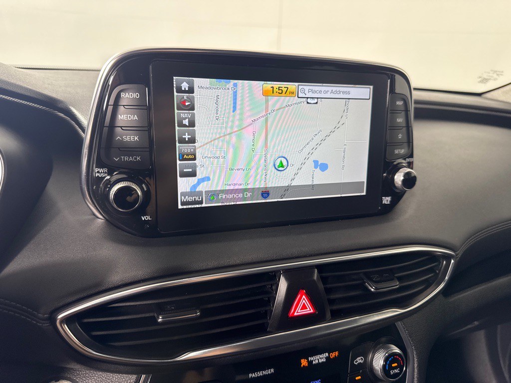 2019 Hyundai Santa Fe Image 16