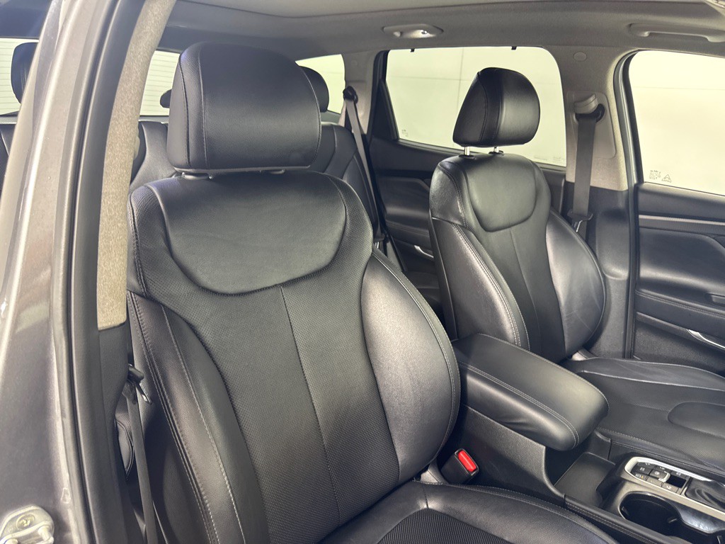 2019 Hyundai Santa Fe Image 26