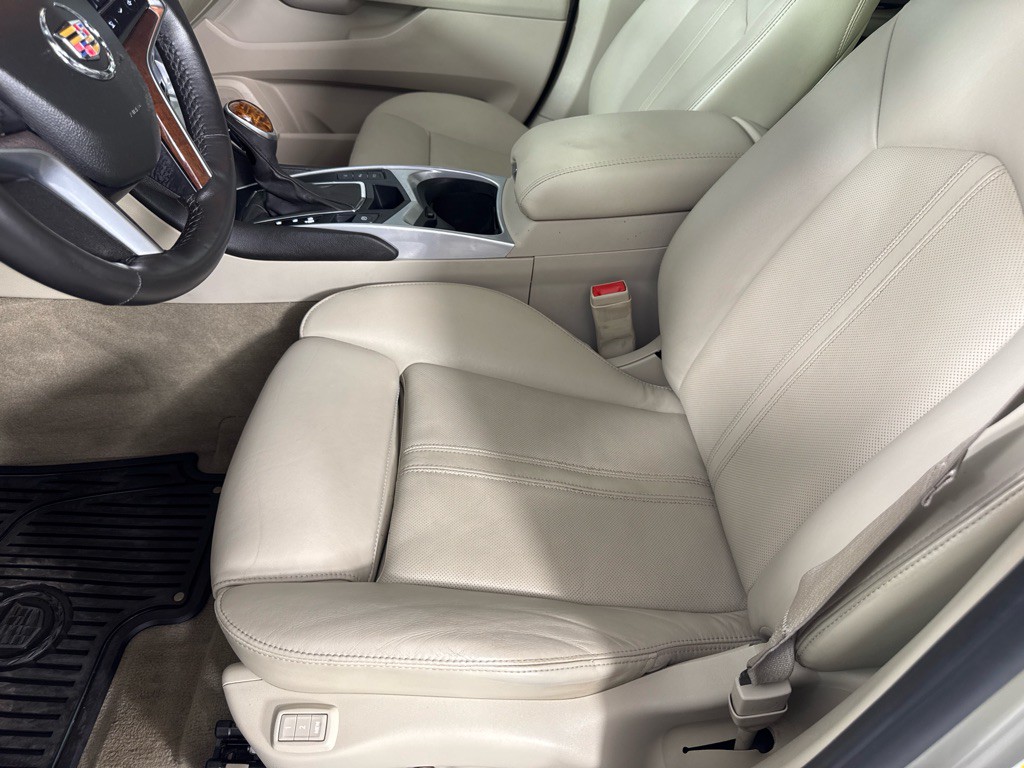 2013 Cadillac SRX Image 11