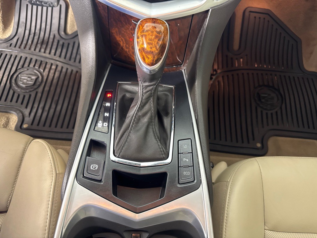 2013 Cadillac SRX Image 16
