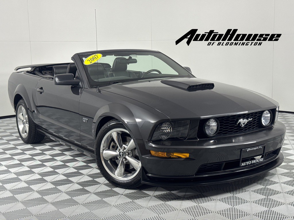 2007 Ford Mustang Image 1
