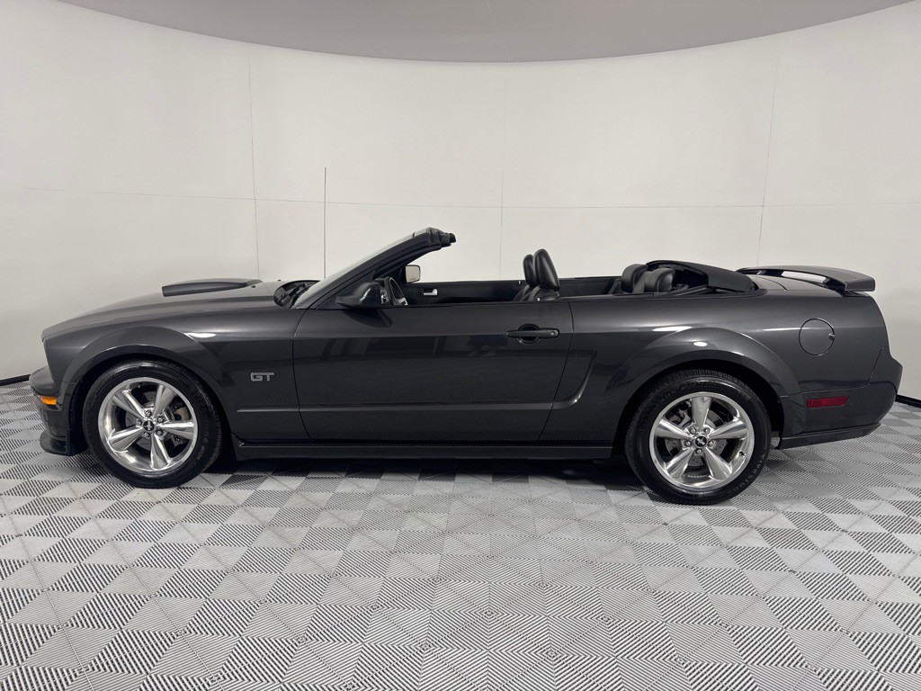 2007 Ford Mustang Image 7