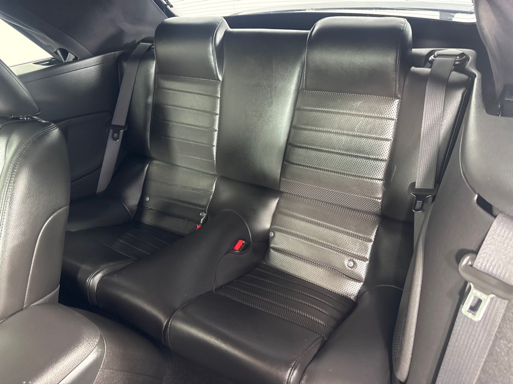 2007 Ford Mustang Image 23