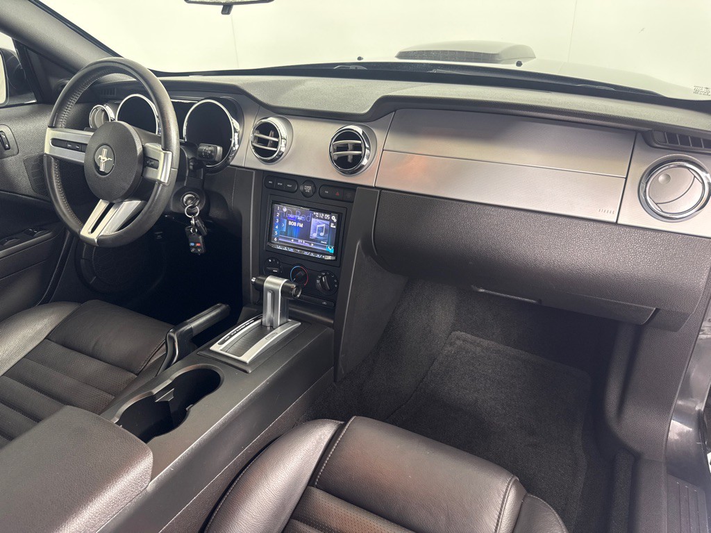 2007 Ford Mustang Image 27