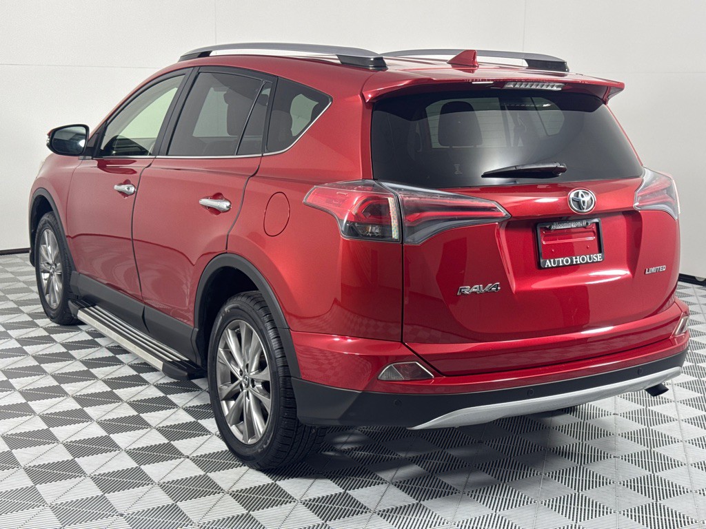2017 Toyota Rav4 Image 7