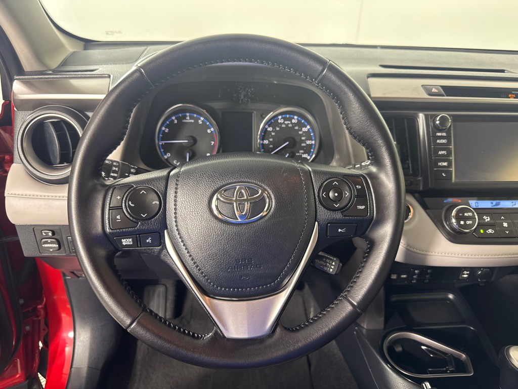2017 Toyota Rav4 Image 14