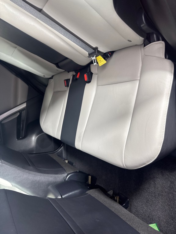 2017 Toyota Rav4 Image 19