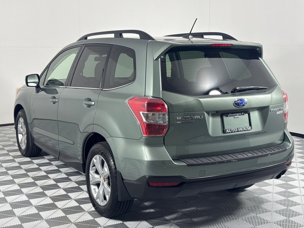 2015 Subaru Forester Image 5