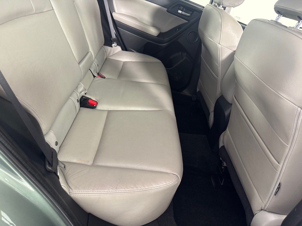 2015 Subaru Forester Image 19