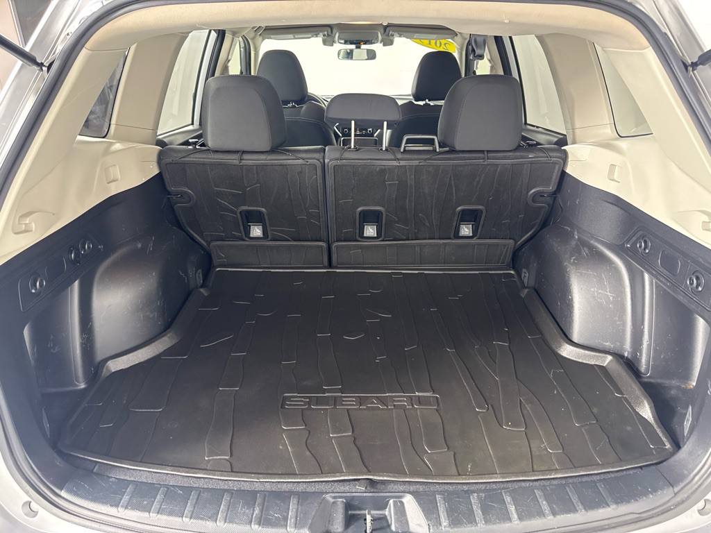 2019 Subaru Forester Image 19