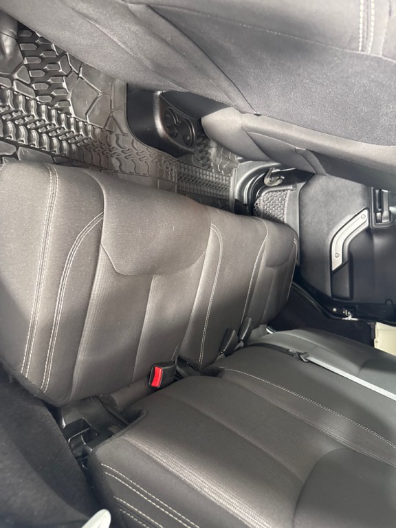 2014 Jeep Wrangler Unlimited Image 20