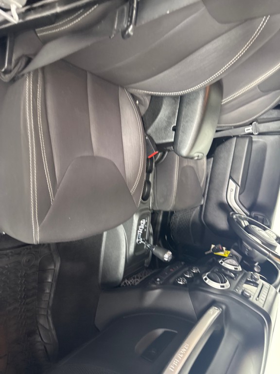 2014 Jeep Wrangler Unlimited Image 25