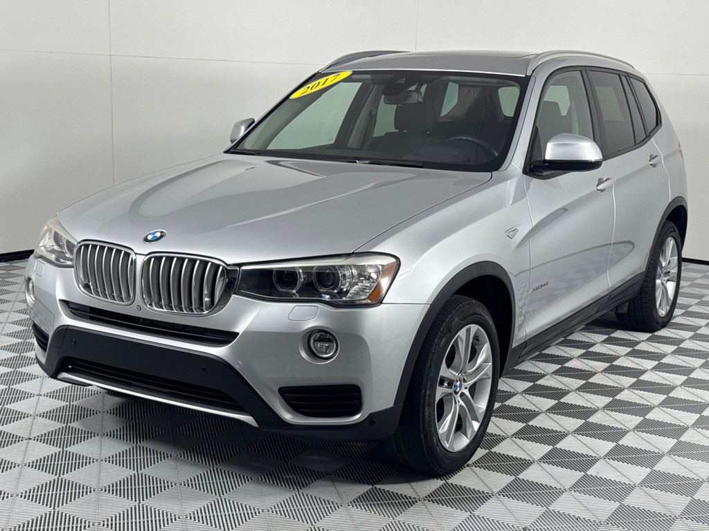 2017 BMW X3 Image 11