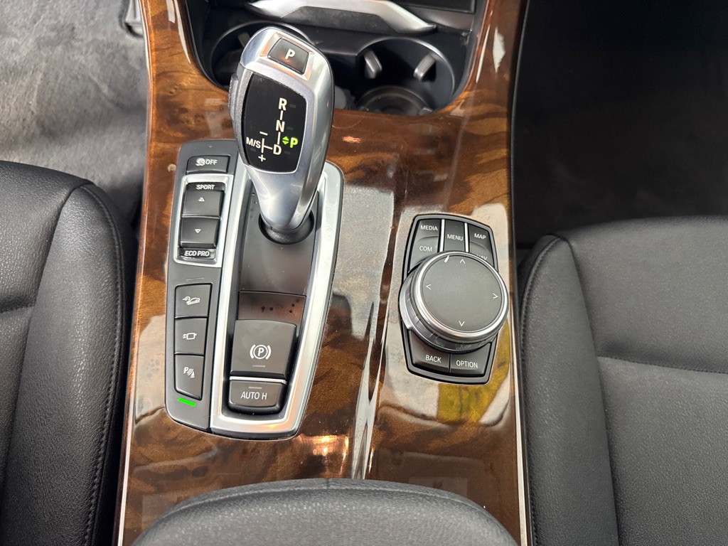 2017 BMW X3 Image 22